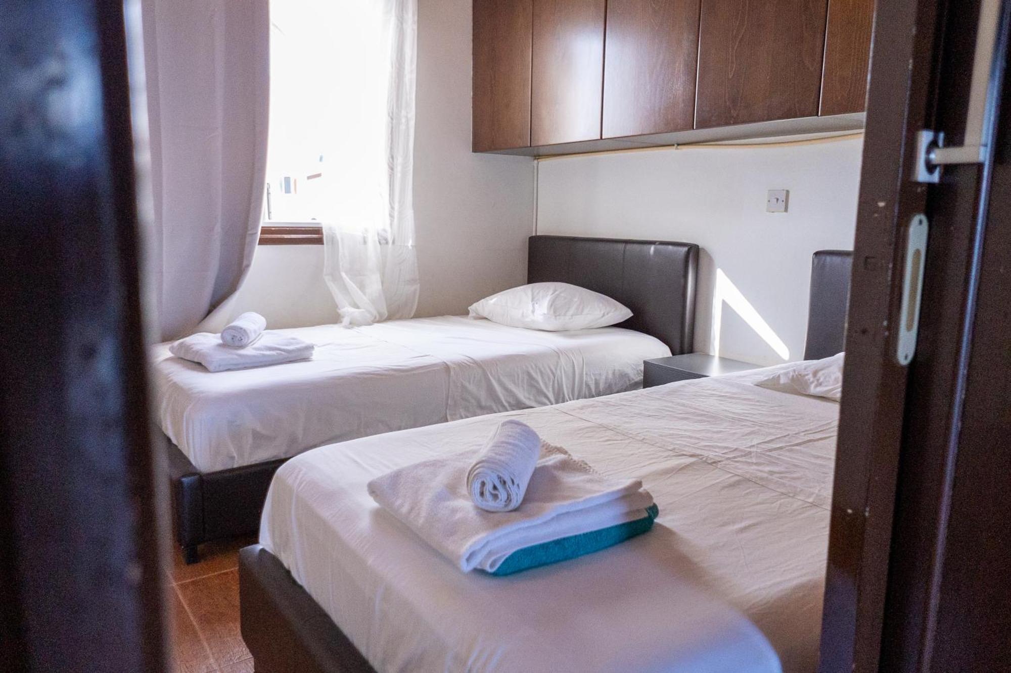 Beach House At Seafront Villa Meneou Екстериор снимка